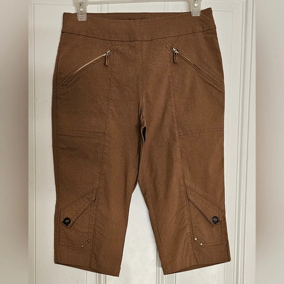 jamie sadock Pants - Jamie Sadock Brown Capri Golf Shorts With Pockets Women’s Size 4